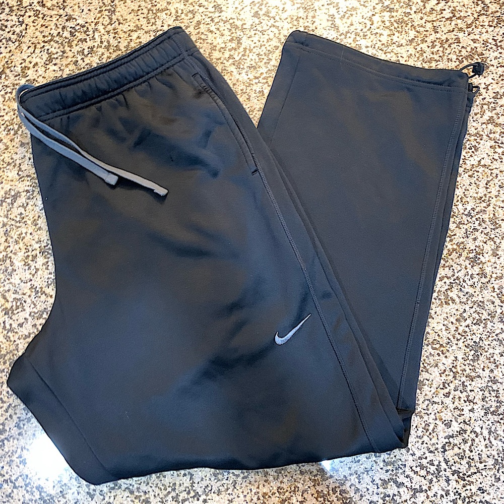 Nike sweatpants xl